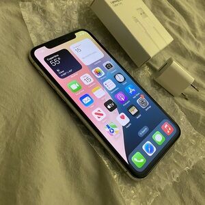 Apple iPhone 11 Pro 64GB unlocked
